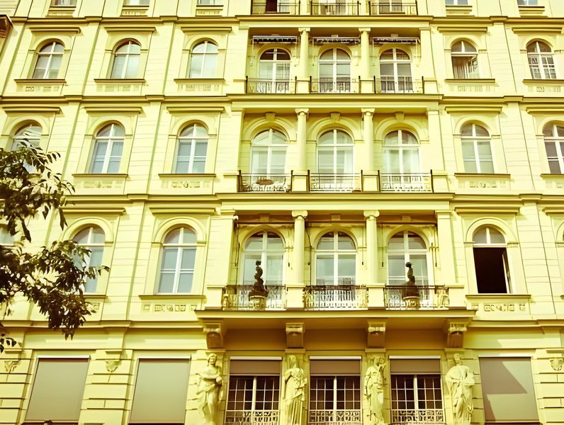 Mar Suite Apartments