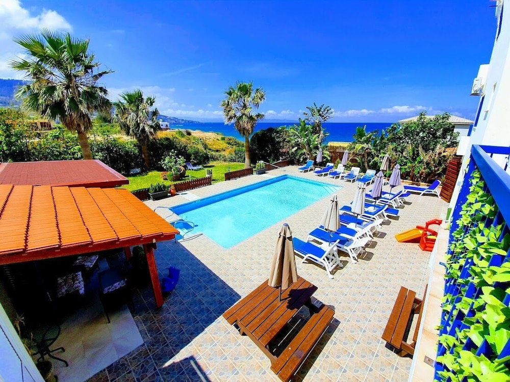 Hotel Kanalli Restaurant And Apartments