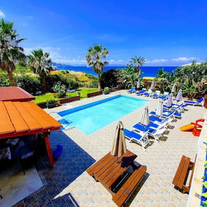 Hotel Kanalli Restaurant And Apartments cazare Pomos