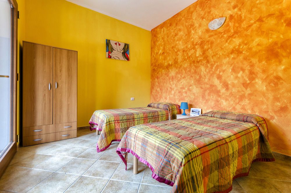 Hotel Residence L'isola Surf House