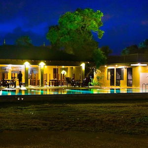 Hotel Sigiriya Kings Resort cazare Sigiriya