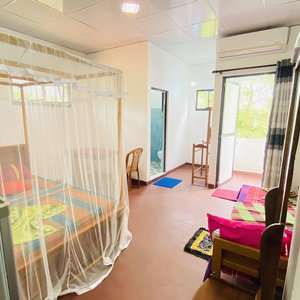 Hotel Lotus Grand Rest cazare Mirissa city