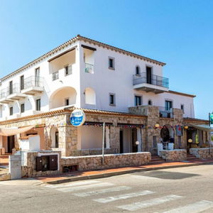 Hotel Hotel Il Faro Di Molara cazare Porto San Paolo