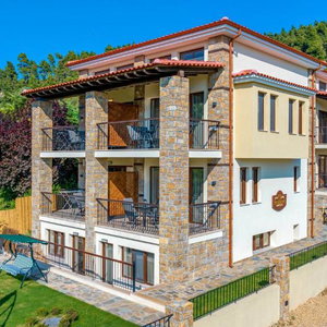 Sejur Penelope Luxury Suites vacanta Skala Fourkas
