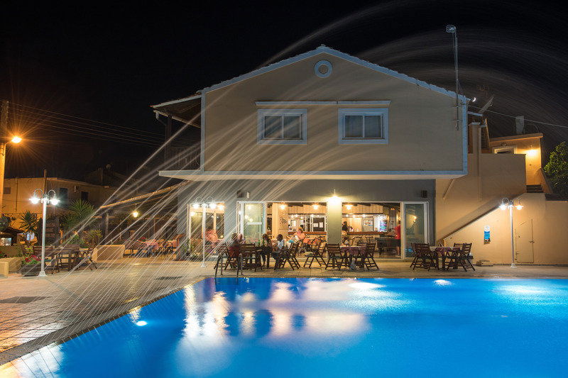 Hotel Dominoes Hotel Apartments