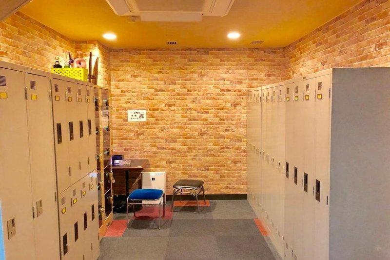 Capsule Hotel Block Room