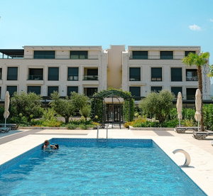 Hotel Dimitris Residence cazare Petrovac na Moru