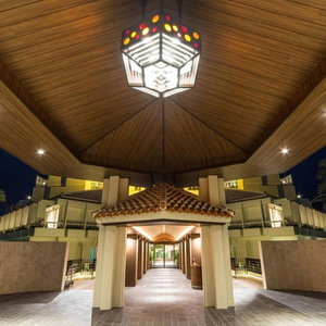 Hotel Sheraton Okinawa Sunmarina Resort cazare Onna
