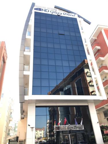Hotel End Glory Hotel