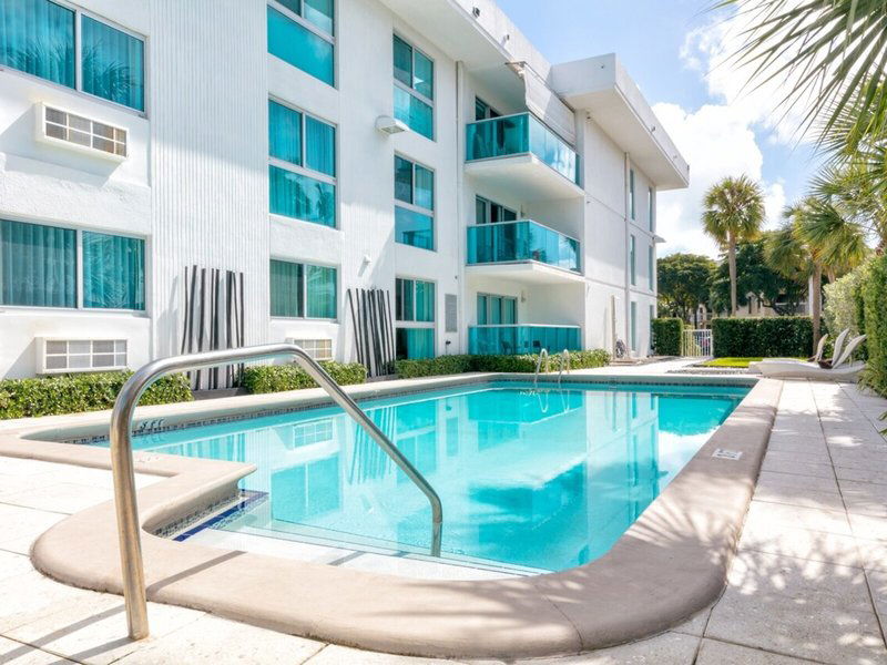 Hotel Beach Haus Bal Harbour