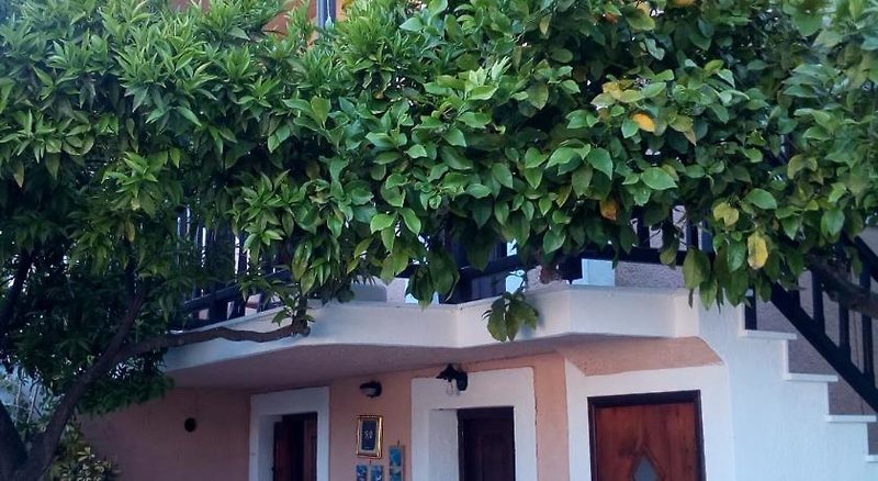 Hotel Sofias Garden Studios