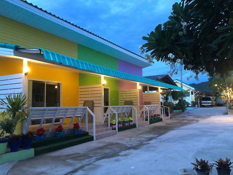 Hotel Baan Rommai Sattahip