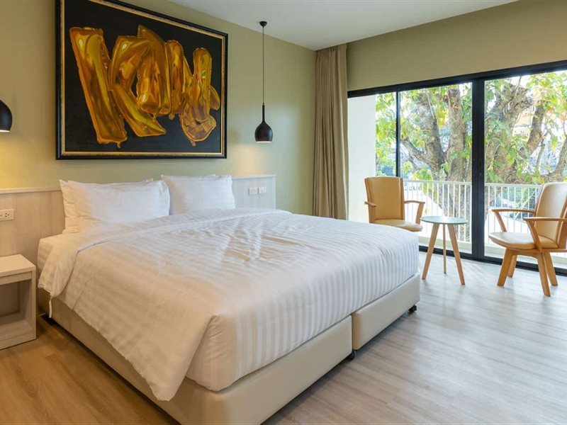 Porestva Hotel Sriracha