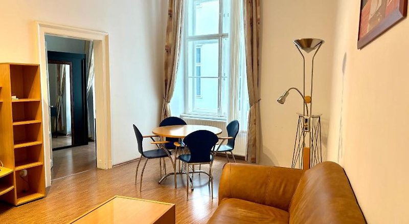 Carlton Suites