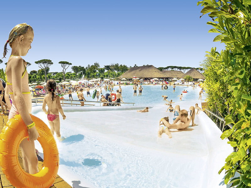 Hotel Hu Park Albatros Village