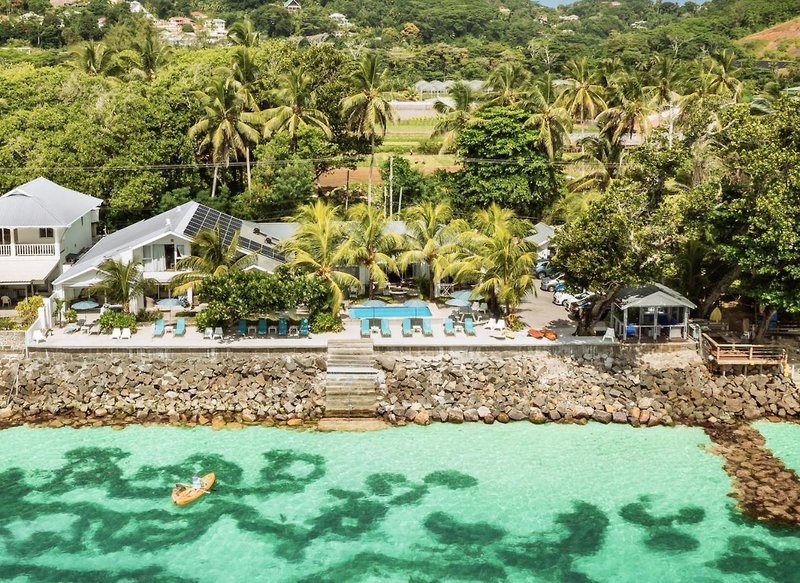 Hotel Le Nautique Luxury Beachfront Apartments - Mahe