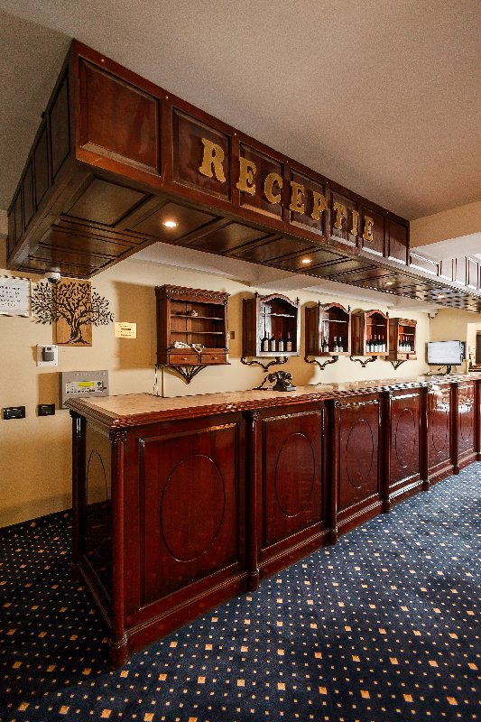 Classic Inn Hotel
