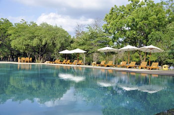 Hotel Amaya Lake Dambulla