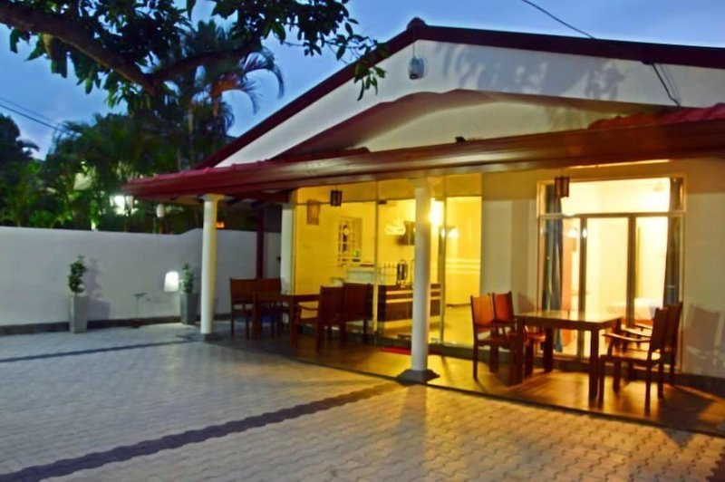 Hotel Swan White Villa