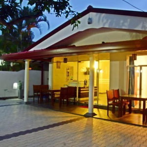 Hotel Swan White Villa cazare Meda Wadduwa