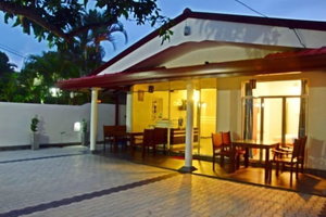 Hotel Swan White Villa cazare Meda Wadduwa