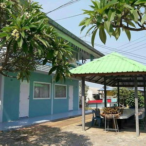 Hotel Koh Sichang Rimtalay Resort cazare Ko Si Chang