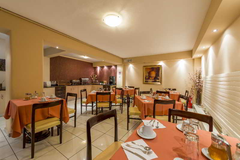 Hotel Lakonia