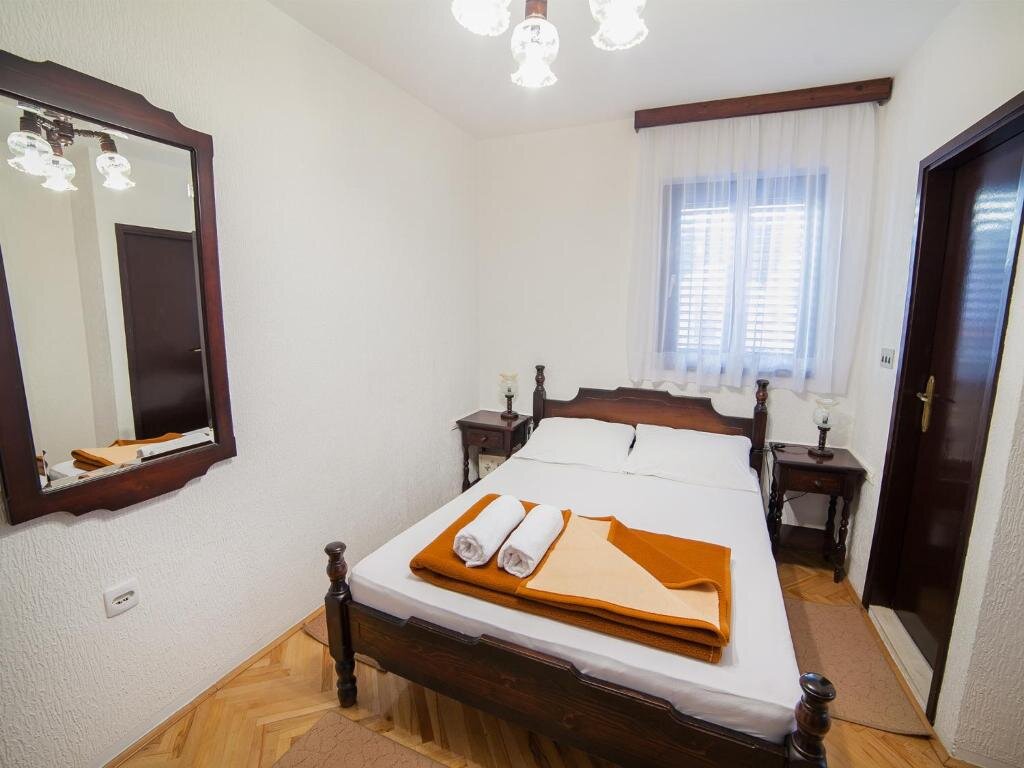 Guest House 4M