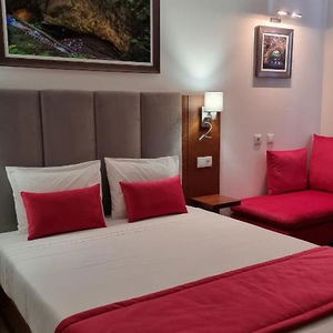 Sejur Memoria Hostel vacanta Angra do Heroismo