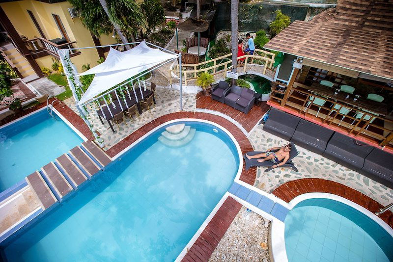 Hotel Seafari Resort Oslob