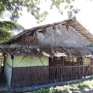 Hotel Gorion Beach Resort cazare Samboan