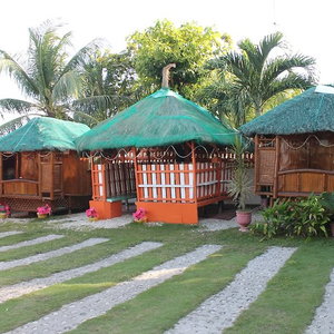 Hotel Maxvir Inn Beach Resort cazare Oslob