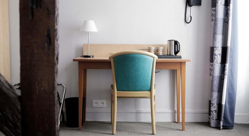 Hotel Hôtel Du Cheval Rouge