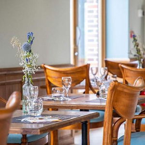 Hotel Domaine Du Roncemay cazare Aillant-sur-Tholon