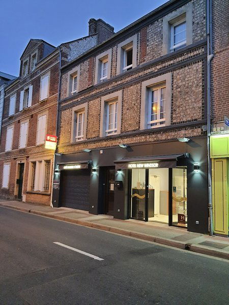 Hotel Le New Windsor