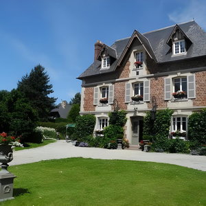 Hotel Manoir Des Lions De Tourgéville cazare Deauville