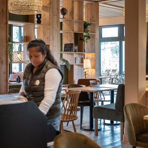 Hotel Hôtel Le Bout Du Parc cazare Versailles