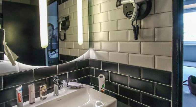 Hotel Ibis Styles Clermont-Ferrand République