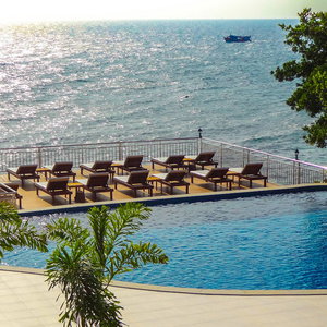 Hotel Pinnacle Koh Tao Resort cazare Koh Tao