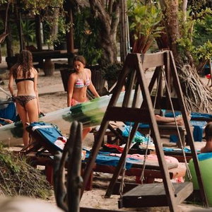 Hotel Sensi Paradise Beach Resort cazare Koh Tao