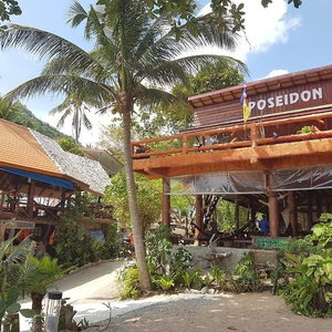 Hotel Poseidon Resort cazare Koh Tao