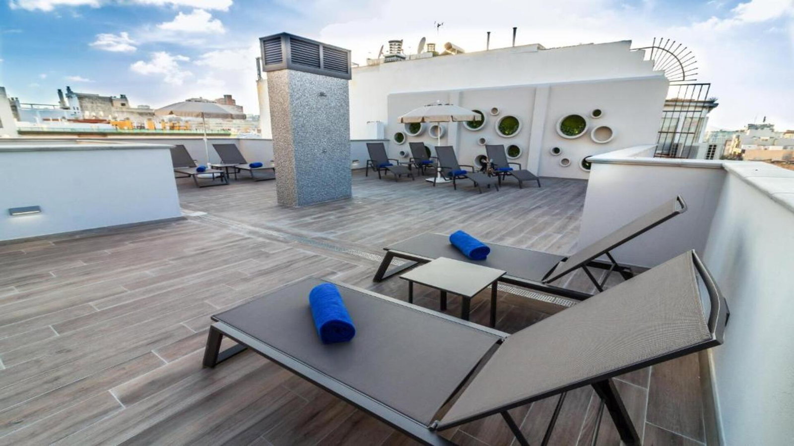 Urbansea Holiday Homes
