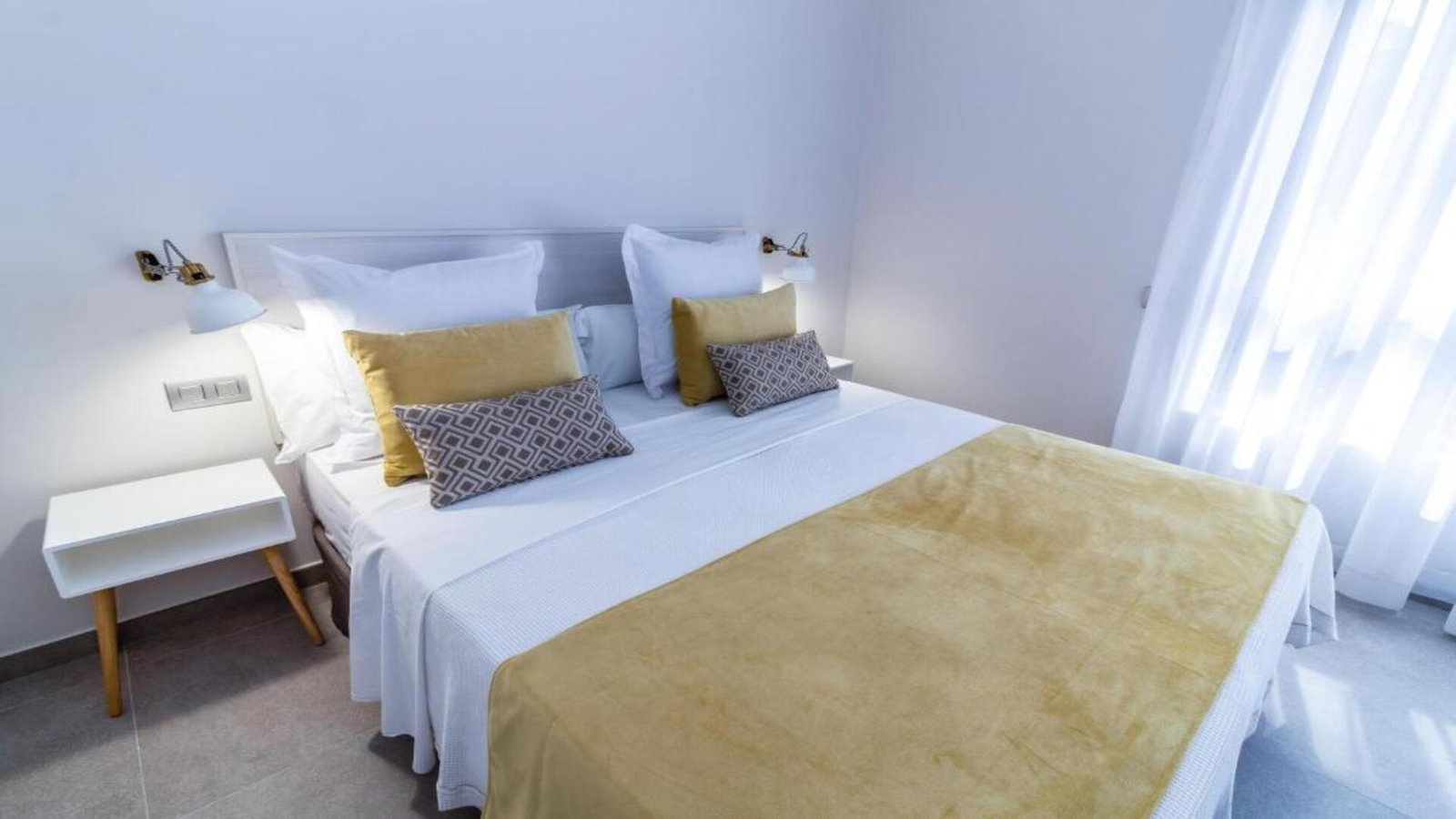 Urbansea Holiday Homes