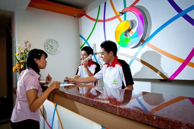 Hotel Dewarna Hotel Arifin