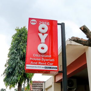 Sejur D&A Guesthouse Syariah And Rent Car By Oyo Rooms vacanta Malang