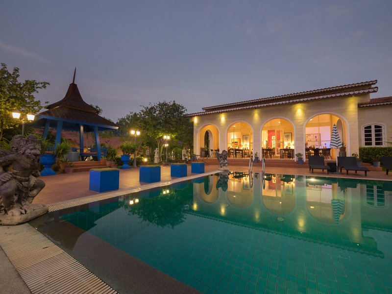 Hotel Pictory Garden Resort