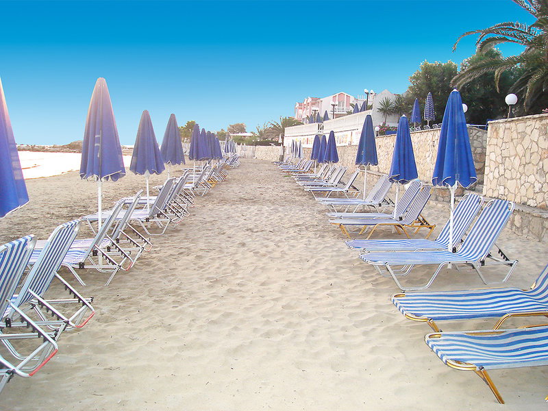 dal travel Zakantha Beach