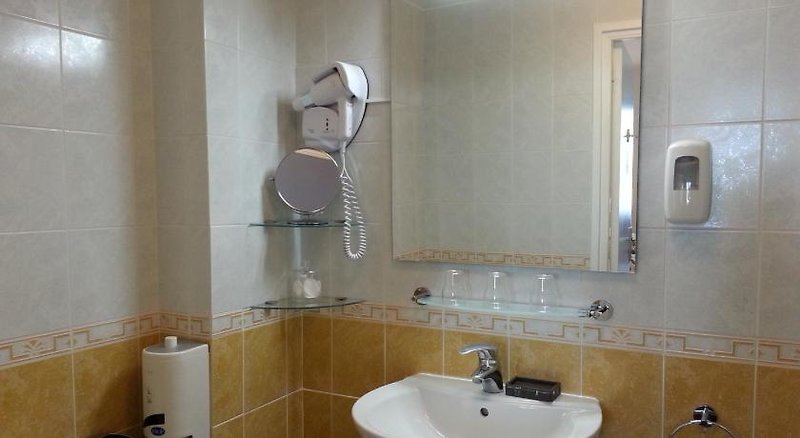 Hotel Hôtel L'ideal Le Mountbatten