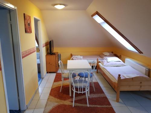 Ada Apartmanok