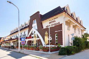 Hotel Hotel Négy Évszak Superior cazare Hajduszoboszlo